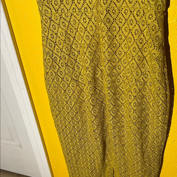 Zara Mustard Patterned Midi Dress - Picture 5 of 7